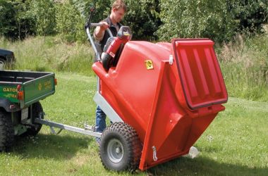 Aspirateur à crottins | Cheval Habitat Aspirateur à crottins | Cheval Habitat